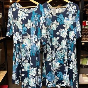 Keren Heart dress size 2X Caribbean blues short sleeve NWT flowing dress thick